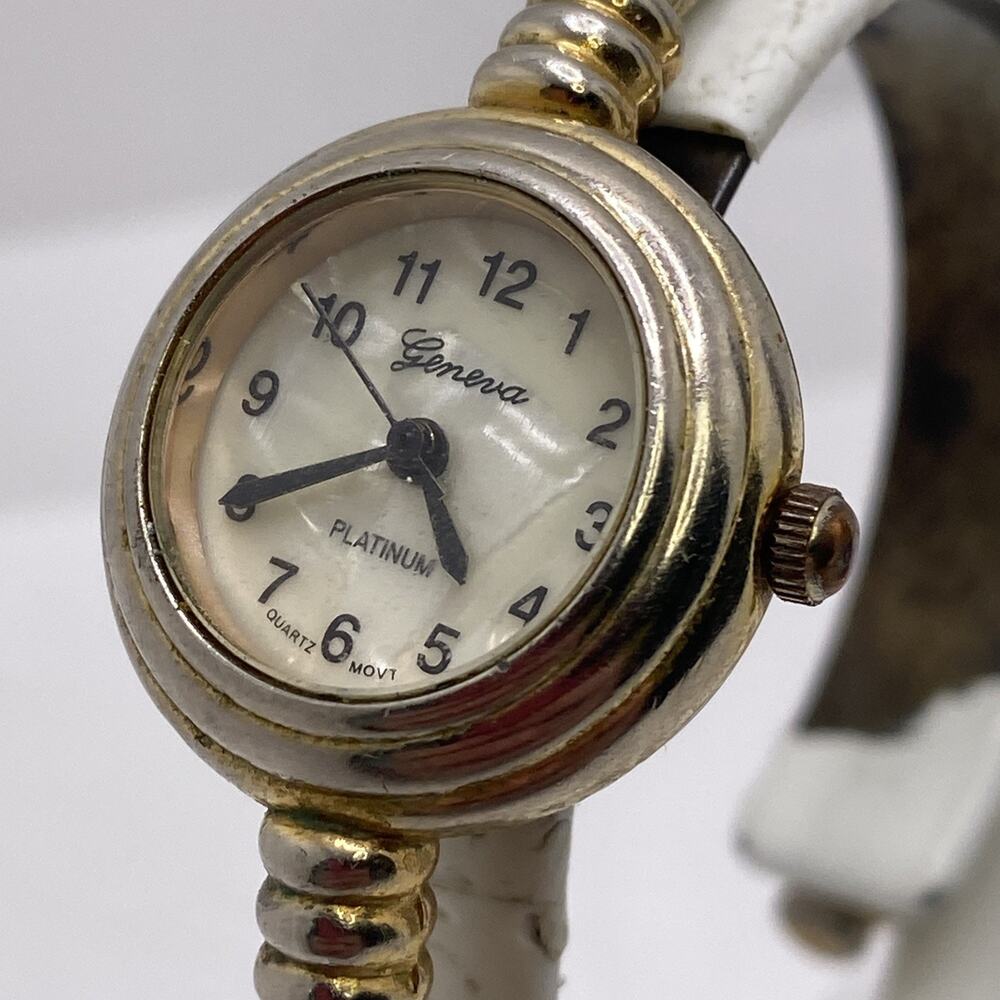 Vintage Geneva Cuff Bangle Watch Works New Battery